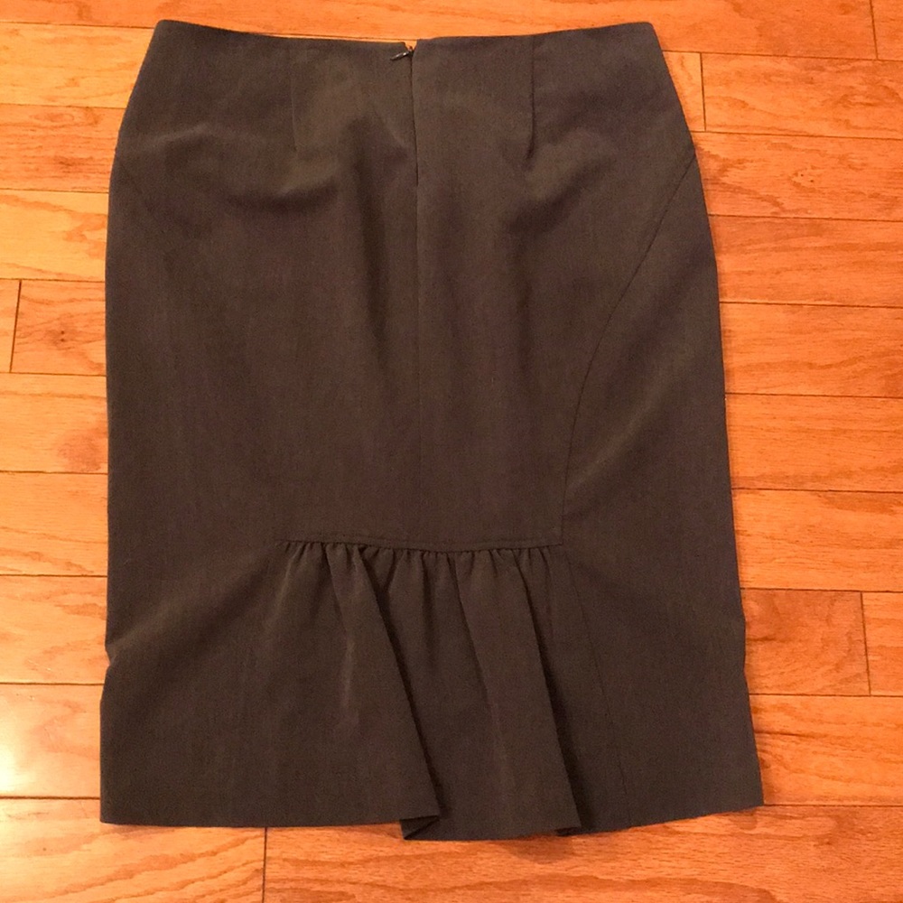 Gray work pencil skirt